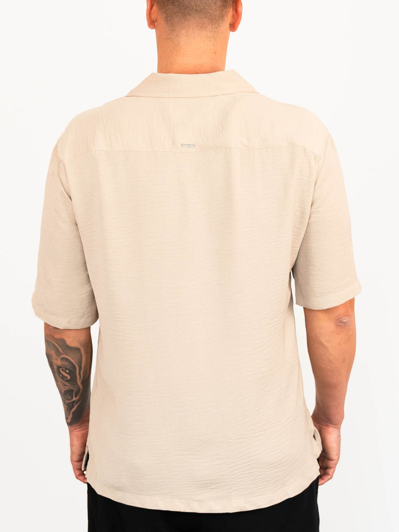 herren-sommerhemd-kurzarm-beige