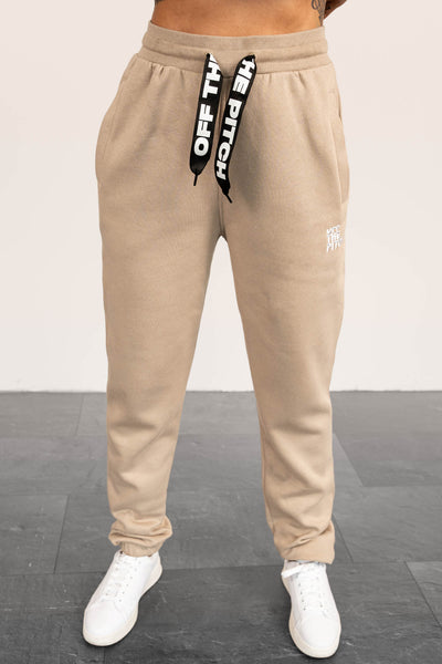 off-the-pitch-damen-jogger-oath-sand-detail-frontal