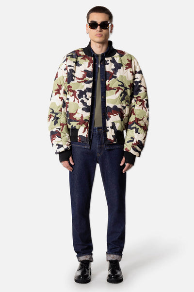 off-the-pitch-herren-bomberjacke-reversible-schwarz-front-camouflage