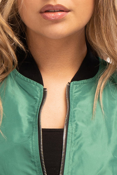 bombers-original-damen-bomberjacke-gruen-seite-detail-3